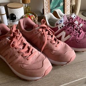 2 pairs ofNew balance sneakers in a good condition
